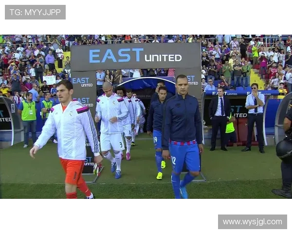 西甲联赛01-02赛季的经典比赛与历史回顾 西甲联赛01-02赛季的经典比赛与历史回顾