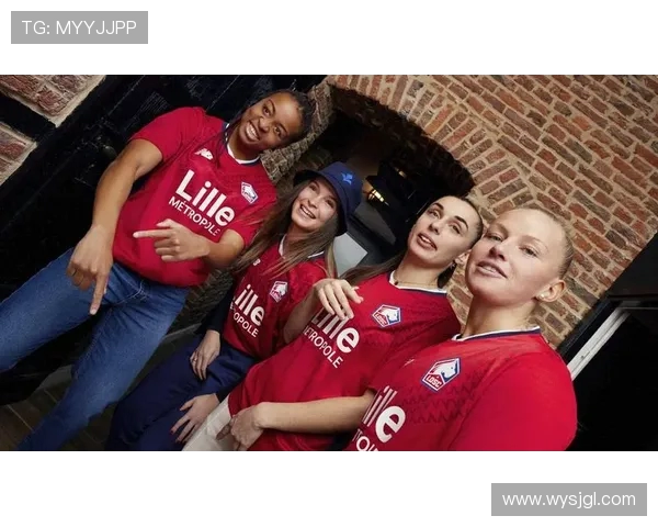 法甲球衣设计理念解析:色彩与文化的深度融合 法甲球衣设计理念解析:色彩与文化的深度融合