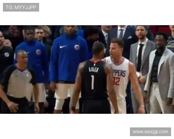 火箭队与快船今日直播入口及赛前分析